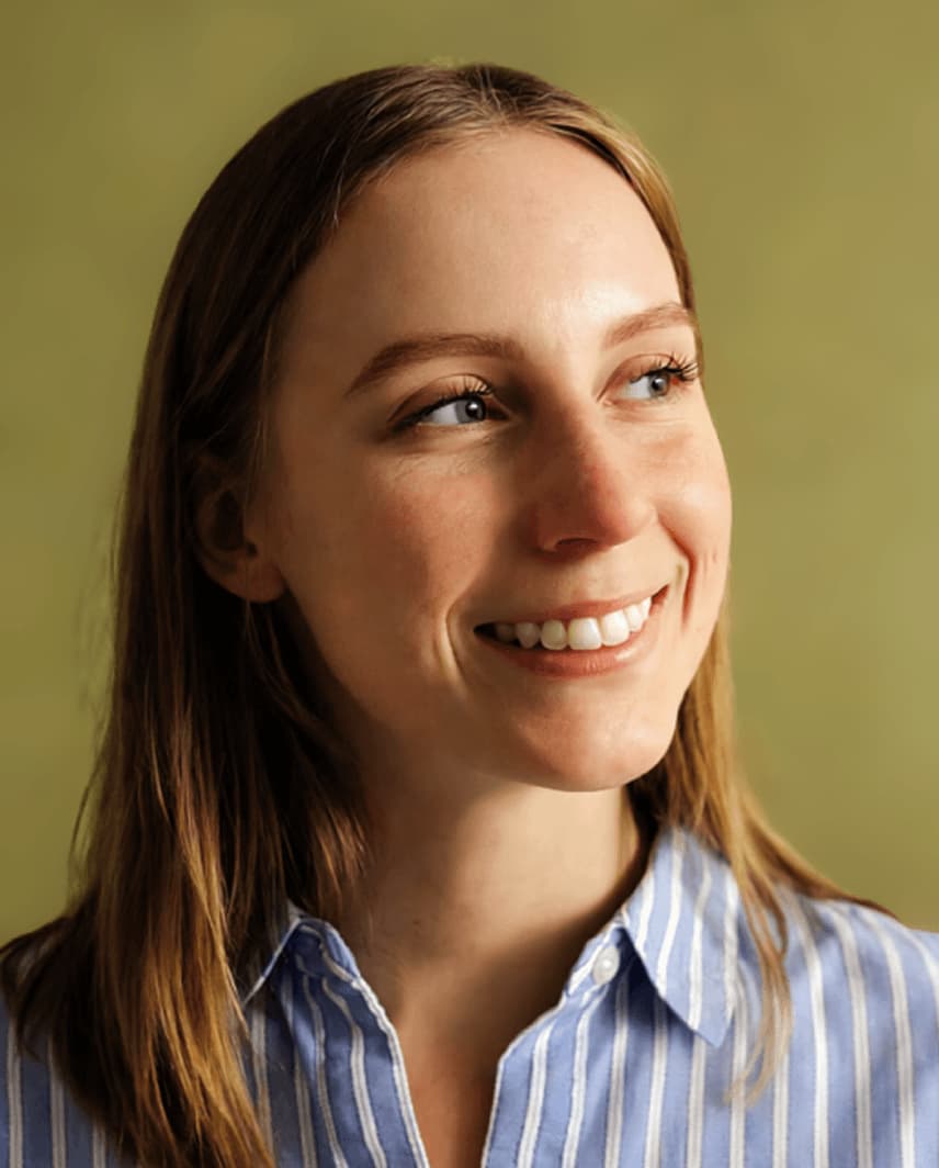 Headshot of Isabel Larrow