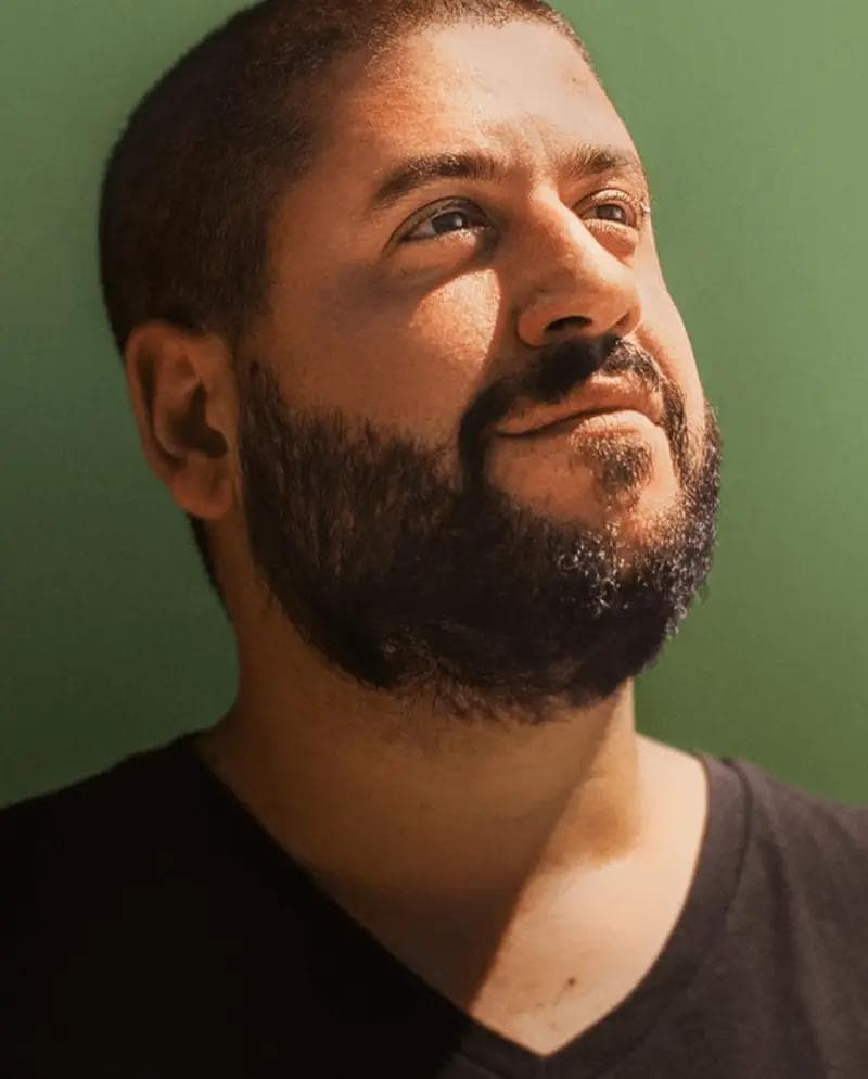 Headshot of Angelo Livanos